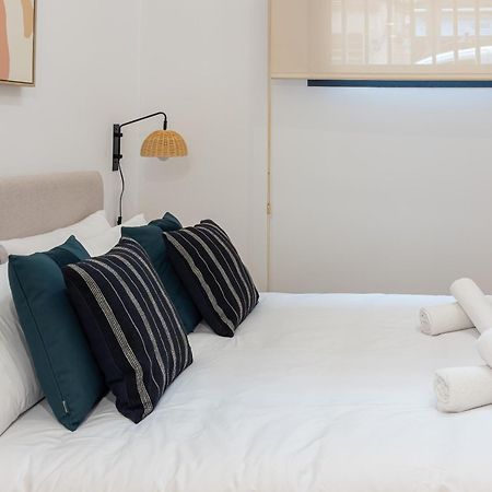 Stay U-Nique Apartments Albeniz Bcn โอสปิตาเล็ต เดอ โยเบรกัต ภายนอก รูปภาพ
