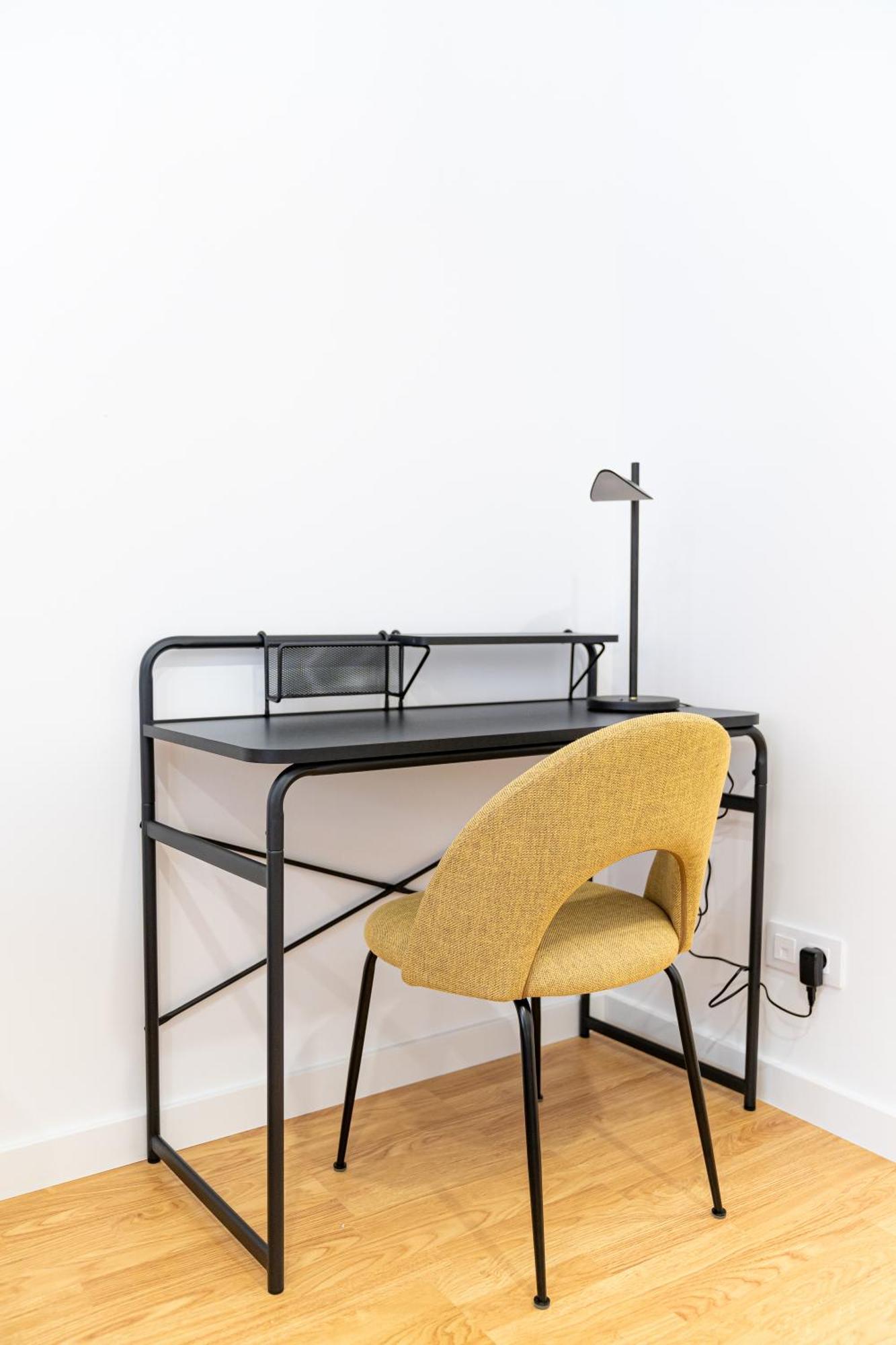 Stay U-Nique Apartments Albeniz Bcn โอสปิตาเล็ต เดอ โยเบรกัต ภายนอก รูปภาพ