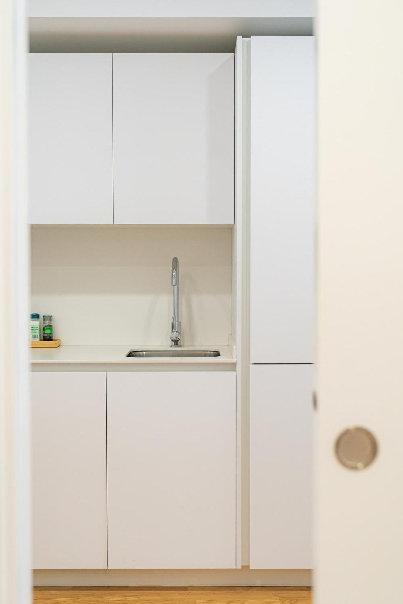 Stay U-Nique Apartments Albeniz Bcn โอสปิตาเล็ต เดอ โยเบรกัต ภายนอก รูปภาพ