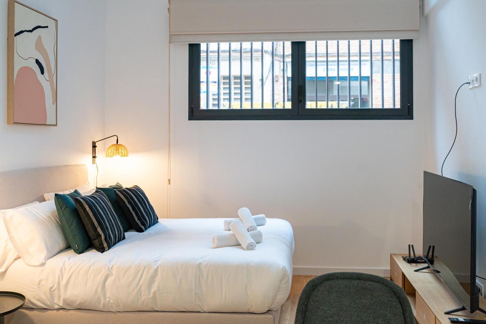 Stay U-Nique Apartments Albeniz Bcn โอสปิตาเล็ต เดอ โยเบรกัต ภายนอก รูปภาพ