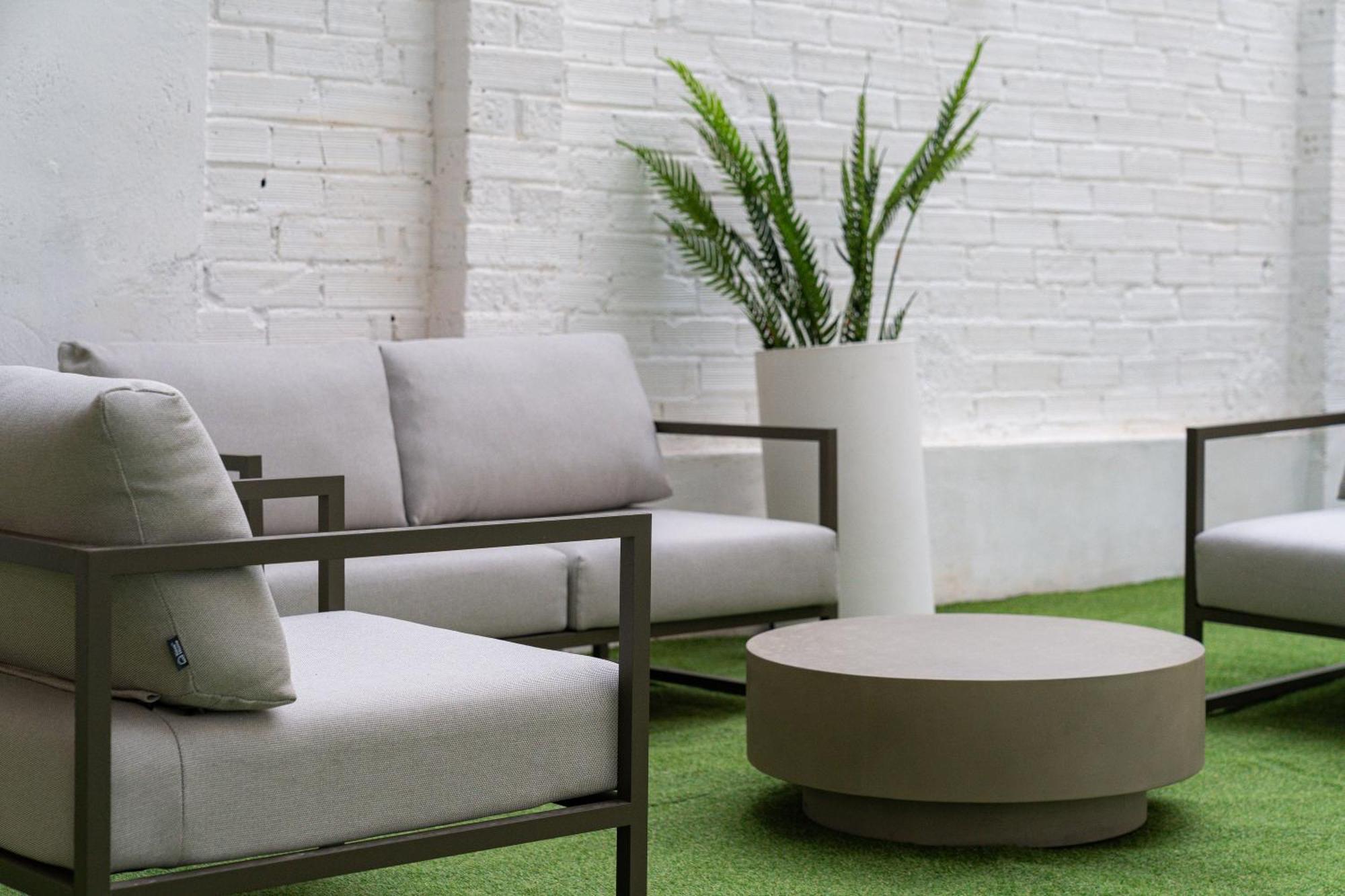 Stay U-Nique Apartments Albeniz Bcn โอสปิตาเล็ต เดอ โยเบรกัต ภายนอก รูปภาพ