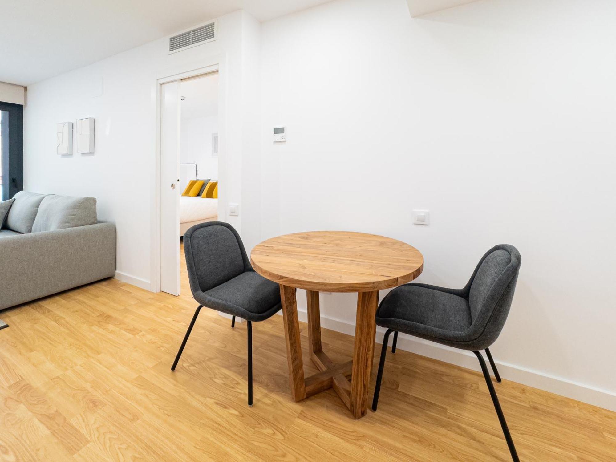 Stay U-Nique Apartments Albeniz Bcn โอสปิตาเล็ต เดอ โยเบรกัต ภายนอก รูปภาพ