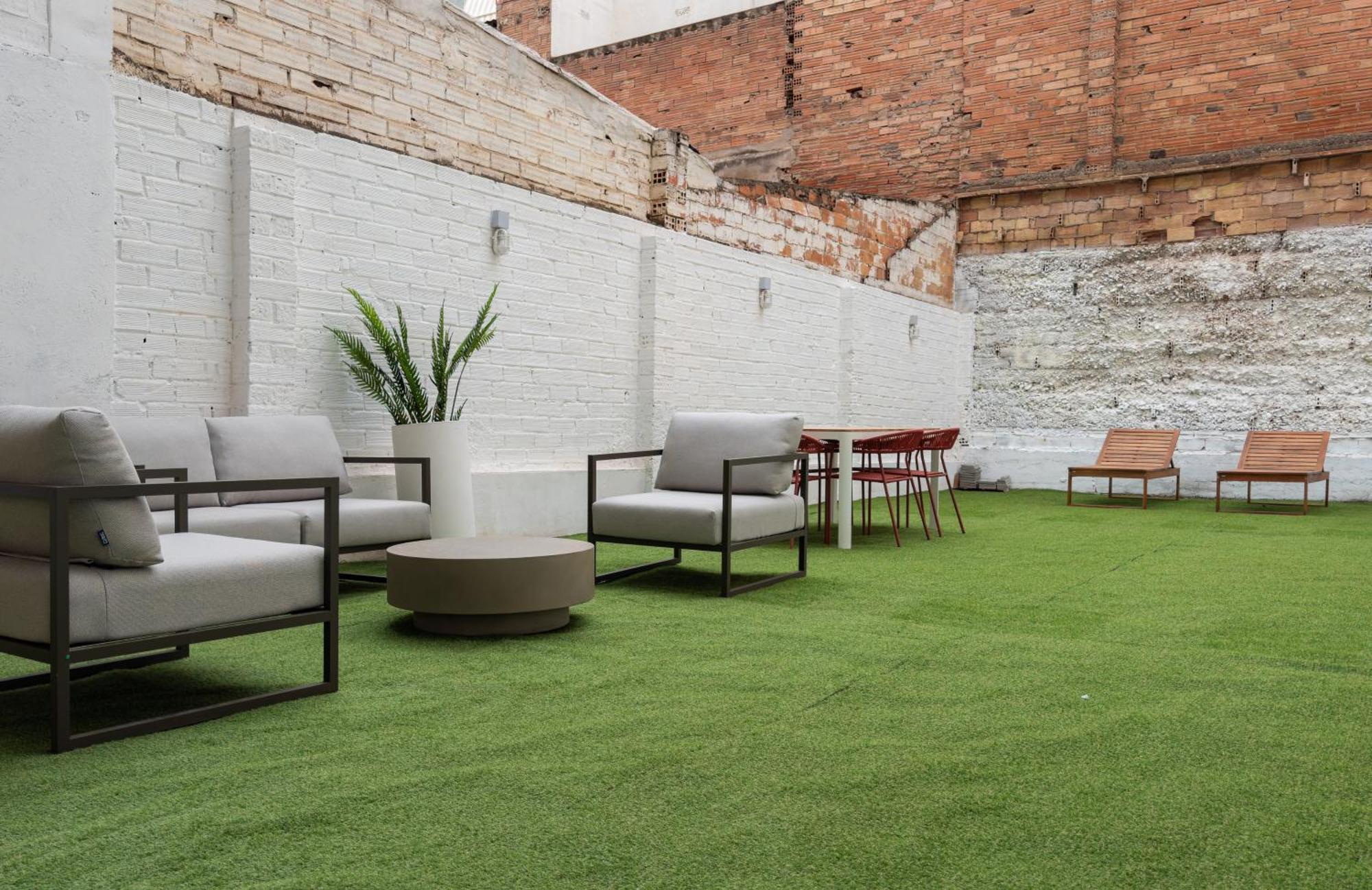 Stay U-Nique Apartments Albeniz Bcn โอสปิตาเล็ต เดอ โยเบรกัต ภายนอก รูปภาพ