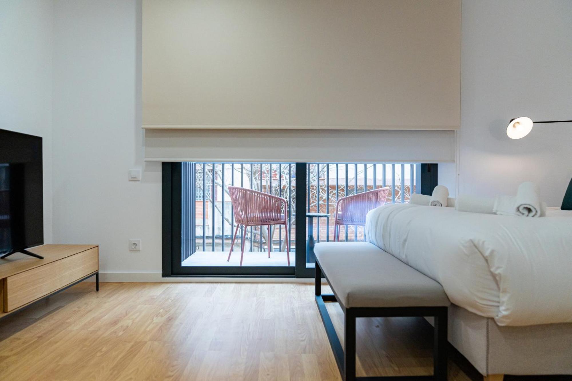 Stay U-Nique Apartments Albeniz Bcn โอสปิตาเล็ต เดอ โยเบรกัต ภายนอก รูปภาพ