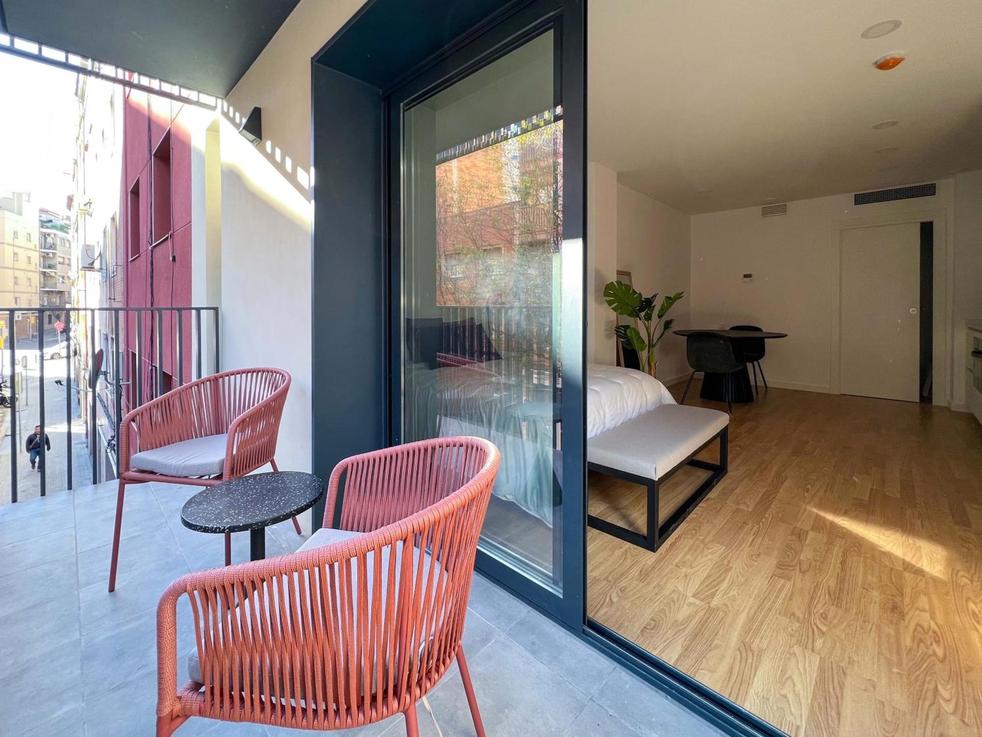 Stay U-Nique Apartments Albeniz Bcn โอสปิตาเล็ต เดอ โยเบรกัต ภายนอก รูปภาพ